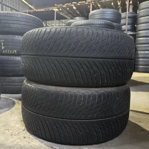 Пара зимових шин 245/40/20 Michelin