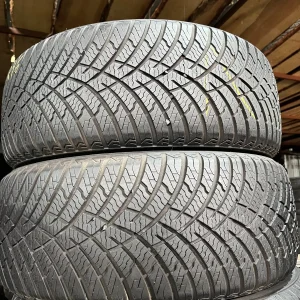 Комплект зимових шин 215/60/16 Falken