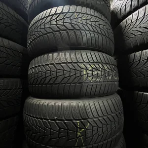 Комплект зимових шин 225/50/18 Hankook