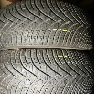Пара зимових шин 215/55/16 BFGoodrich