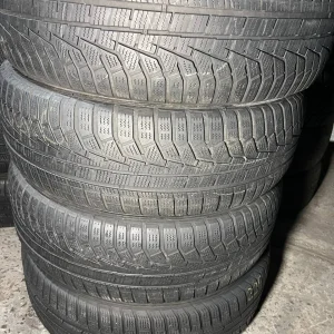 Пара зимових шин 225/65/17 Hankook