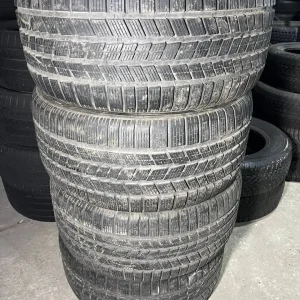 Комплект зимових шин 295/35/21 Pirelli