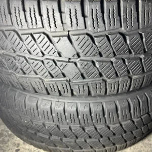 Комплект зимових шин 205/65/16C Goodride