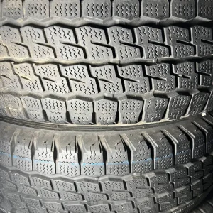 Пара зимових шин 205/65/16C Firestone