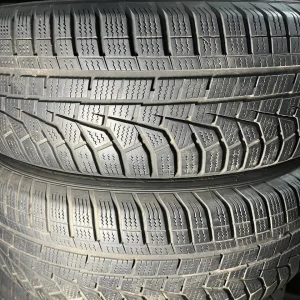Пара зимових шин 215/70/16 Hankook