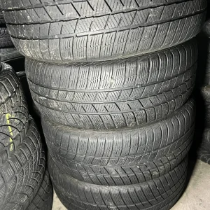 Комплект зимових шин 215/55/16 Barum