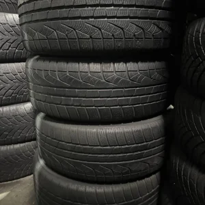 Комплект зимових шин 245/50/18 Pirelli