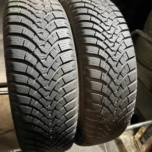 Пара зимових шин 215/65/17 Falken
