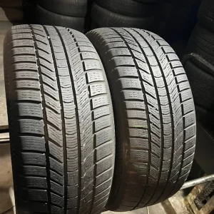 Пара зимових шин 235/50/17 Continental